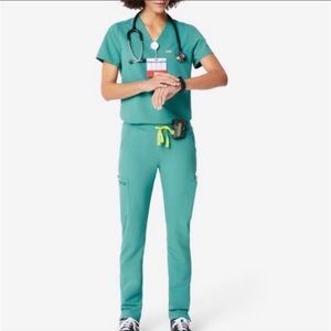 MARINE JOGGER FIGS PANTS & TOP